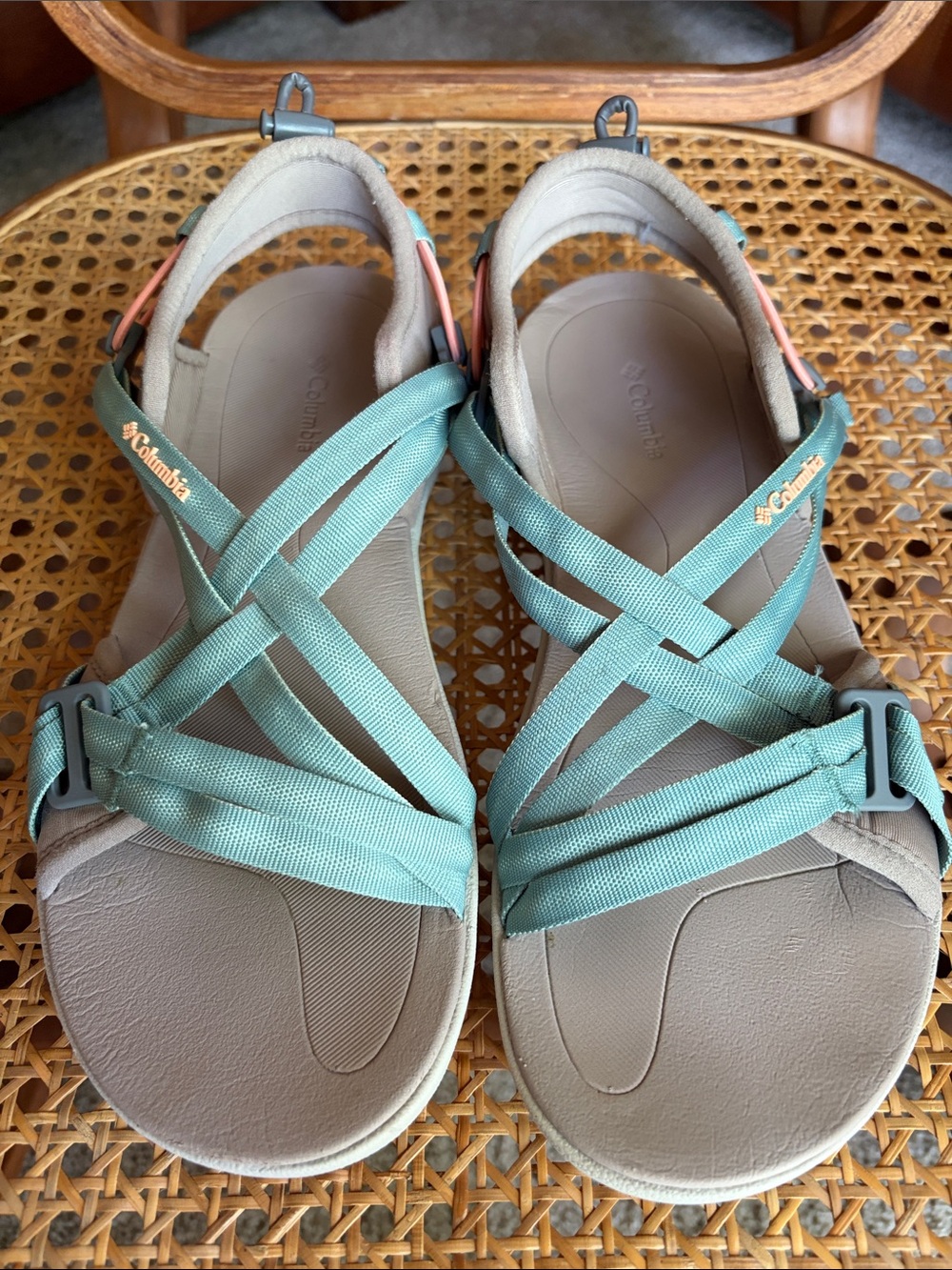 Columbia Women's Sandals Size 8 Fungi Apricot Fizz